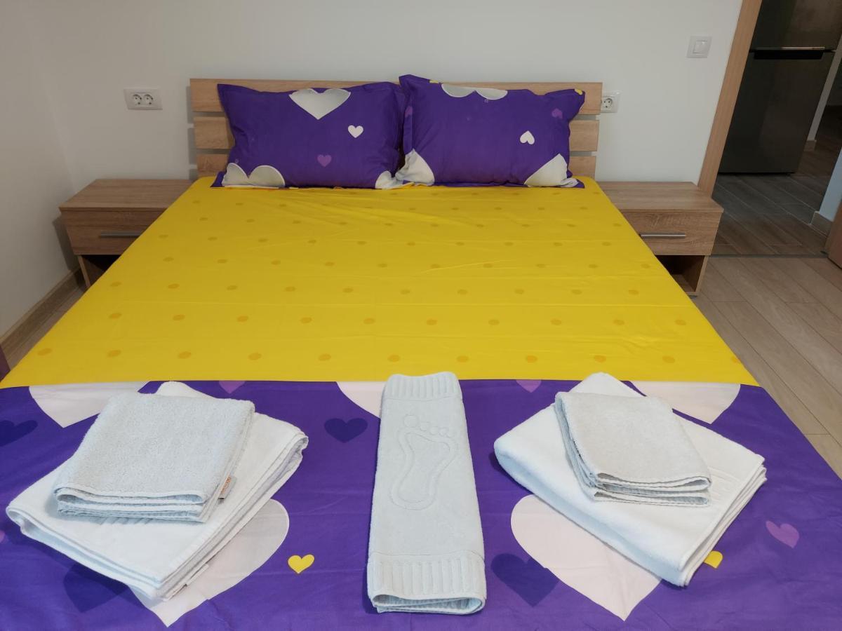 Bya Brown Apartment Valea Lupului  Luaran gambar