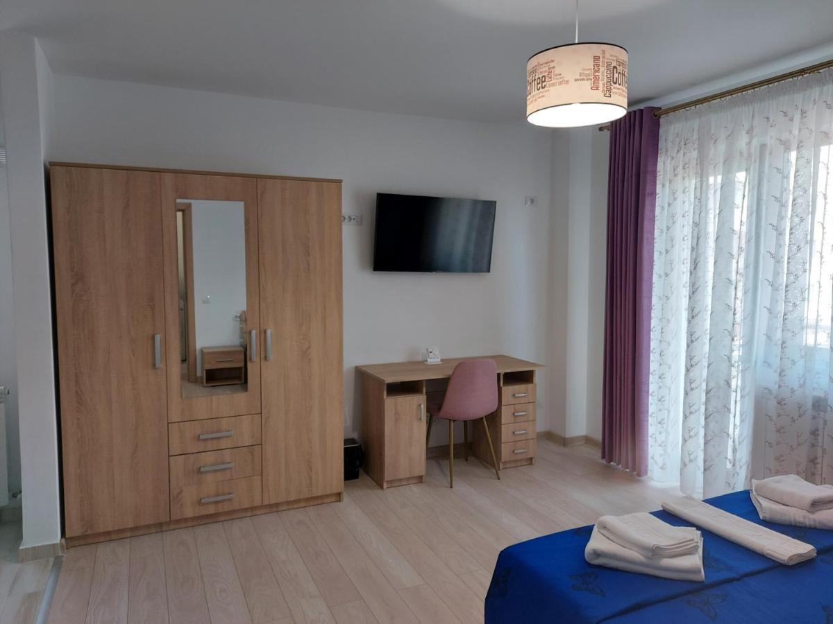 Bya Brown Apartment Valea Lupului  Luaran gambar